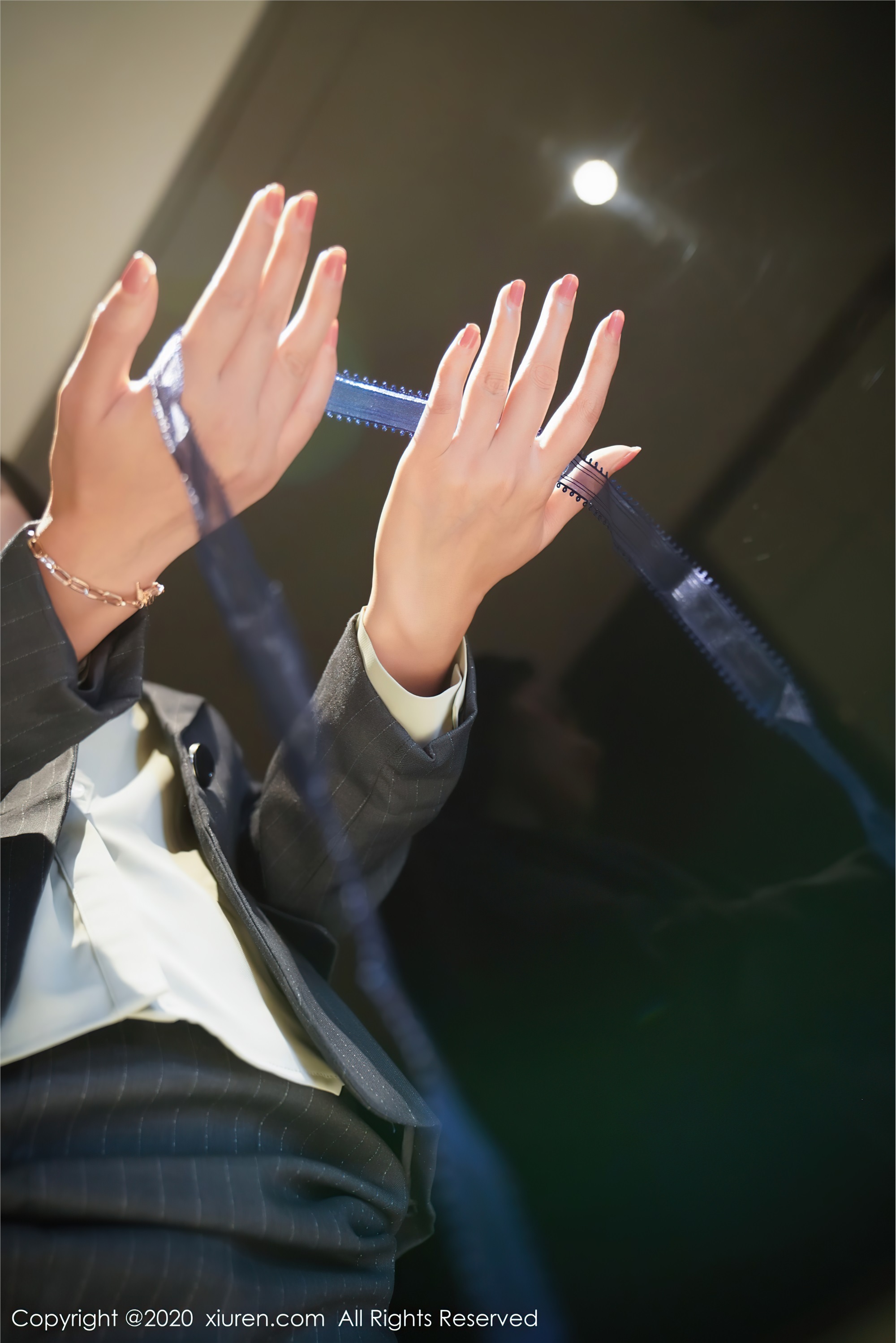 秀人网美媛馆 2020-09-21 Vol.2579 方子萱